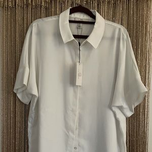 Halston Button-up Blouse. NWT  Poly, off white. Med.